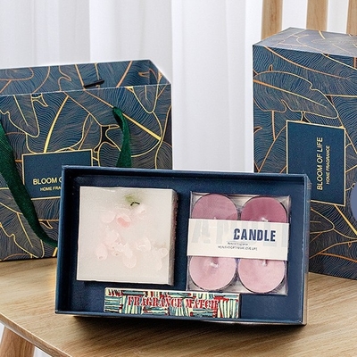 Fragrance Private Label Tea Wax Soy Wax Pillar Scented Candle Gift กำหนดเองได้