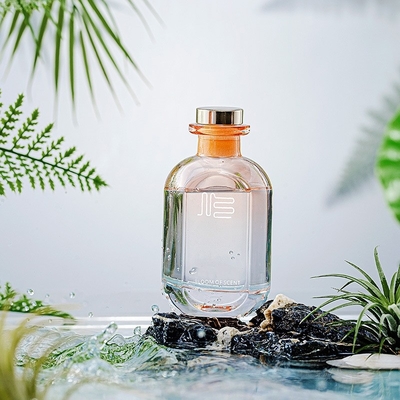 ขวดแก้วแบบกำหนดเองน้ำมันหอมระเหยอโรมาเธอราพีสติ๊กใสในครัวเรือน Reed Diffuser
