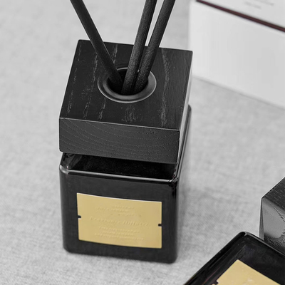 ปรับแต่ง Air Freshening ตกแต่งบ้าน Fragrance Oil Stick Black Glass Reed Diffuser