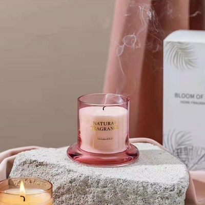 ฉลากสต็อก Custom Rose Amber Ebony Fresh Spring Cream Coffee Big Size Wax Scented Candles In Jar With Bell Lid