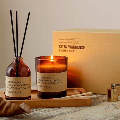 AROMA HOME Luxury Custom ฉลากส่วนตัวน้ำมันหอมระเหยขี้ผึ้งถั่วเหลืองเทียนหอม Reed Diffusers ชุดของขวัญพร้อมพาเลทไม้ M
