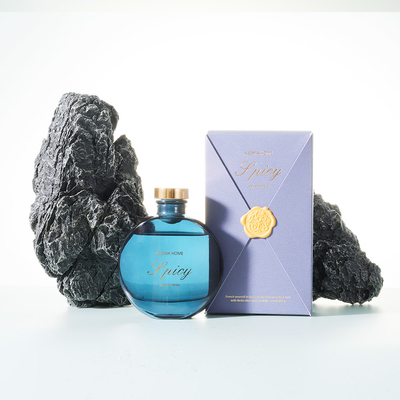 Aroma Home New Range Blue Home Reed Diffuser 100 มล. พร้อมกล่องของขวัญสุดหรู