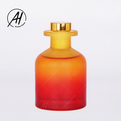 ชุดของขวัญคุณภาพสูง 100ml Natrral Luxury Gradient Home Fragrance Reed Diffuser Essential Oil
