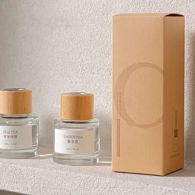 ในสต็อก 50ml ขวดกระจายกลิ่นหอม Reed Diffuser อากาศสดชื่นสำหรับโรงแรม