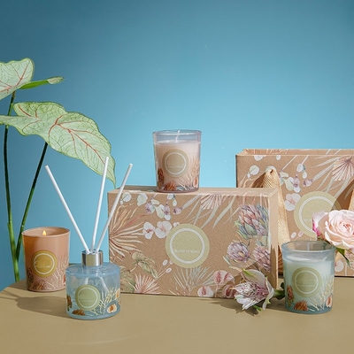 ชุดของขวัญขวดโหลเทียนหอมสีสันสดใส Pinecone Reed Diffuser 60กรัม 50มล