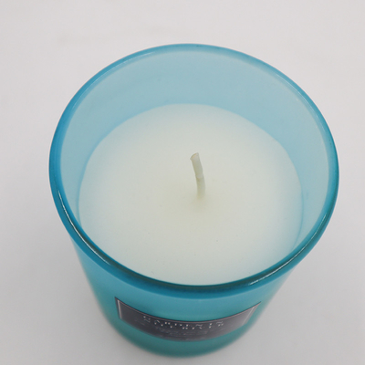 เทียนหอม Capri Blue Soy ที่เป็นมิตรกับสิ่งแวดล้อมในกลิ่นลาเวนเดอร์โรสแมรี่