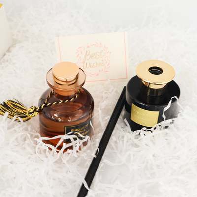 Aroma Reed Diffuser 126ml ชุดของขวัญสุดหรูในขวดสีน้ำตาลสำหรับน้ำหอมบ้าน