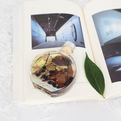 Aroma Reed Diffuser 100ml ชุดของขวัญสุดหรูพร้อมดอกไม้แห้งสีน้ำตาล