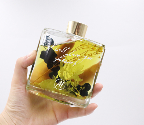 Aroma Reed Diffuser ขวดเหลี่ยมขนาด 180 มล. ชุดของขวัญสุดหรูพร้อมกล่องสีขาว