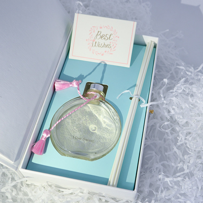 Aroma Reed Diffuser 130ml ชุดของขวัญสุดหรูพร้อมปมสีชมพูและกล่องแข็ง