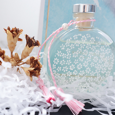 Aroma Reed Diffuser 130ml ชุดของขวัญสุดหรูพร้อมปมสีชมพูและกล่องแข็ง