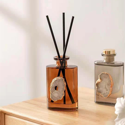 Aroma Reed Diffuser ชุดของขวัญหรูหราสีน้ำตาล 180 มล. พร้อมการตกแต่งเปลือกหอยสีขาว