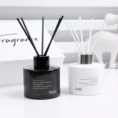 Aroma Reed Diffuser 2pk Gift Set น้ำหอมสุดหรู 120 มล. พร้อมกล่องดำ