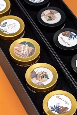 เทียนหอม Woodwick กลิ่นอโรม่าเทียนทองสีดำสำหรับการเดินทาง